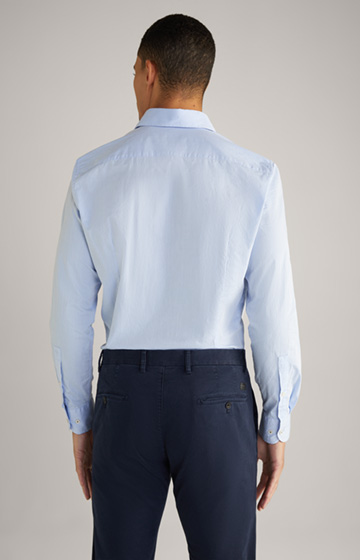 Bawełniana koszula Mika o subtelnej fakturze w kolorze jasnoniebieskim