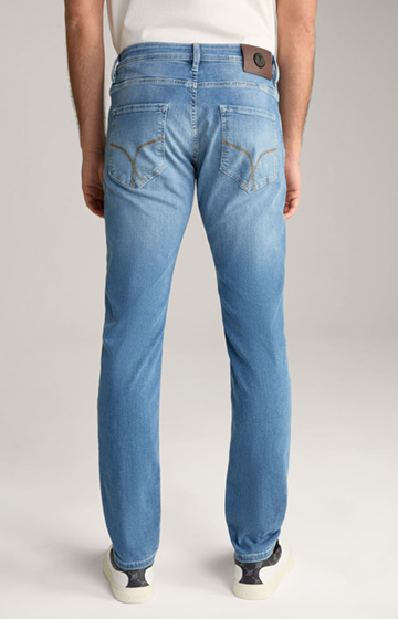 Hamond Jeans in a Light Blue Washed Look