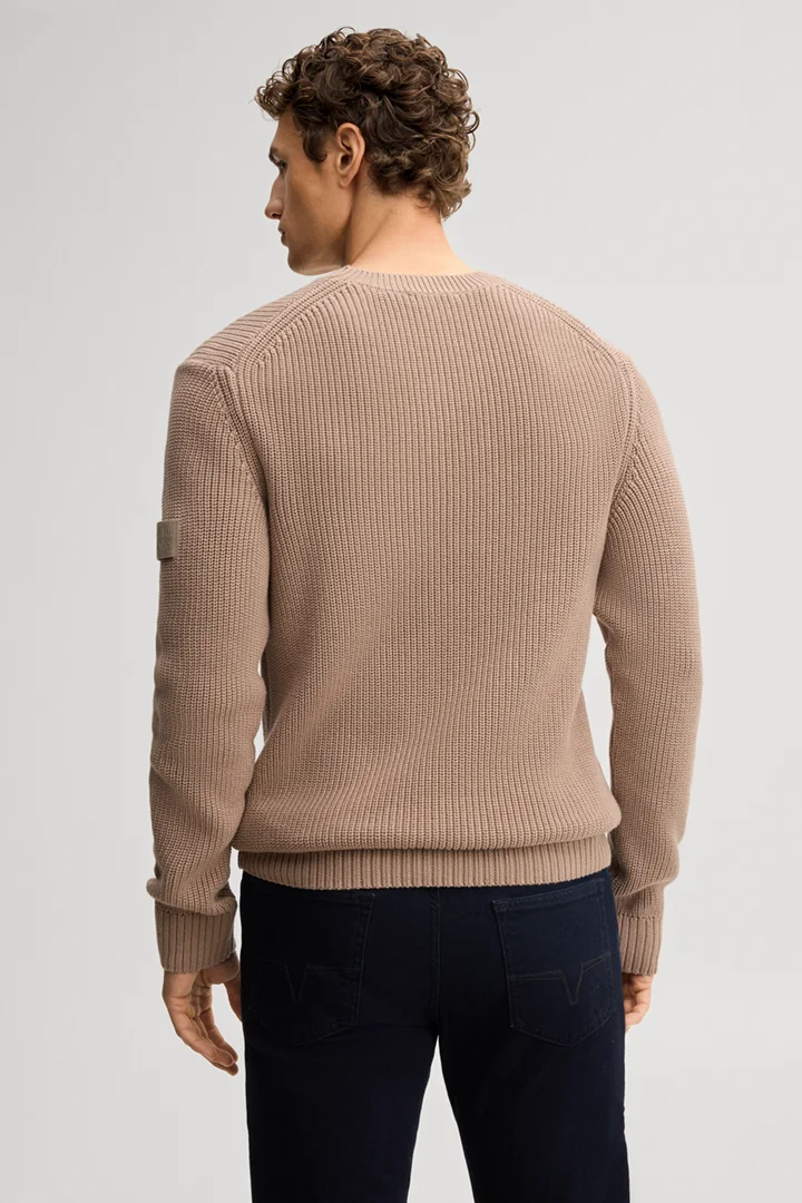 Führt zu Produktdetailseite „Crewneck-Pullover aus Baumwolle in Braun strukturiert"