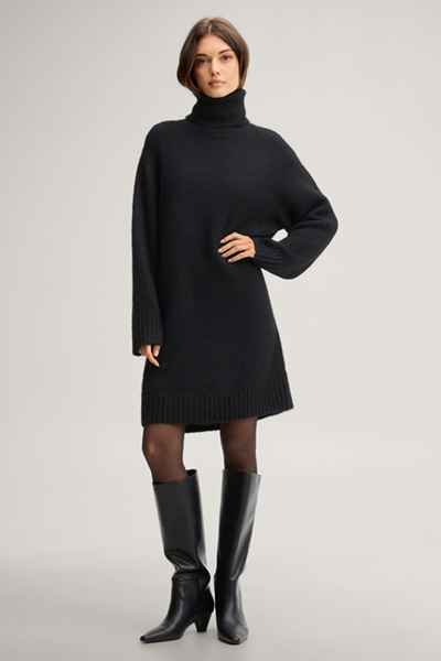 Führt zu Produktdetailseite „Strick-Kleid mit Rollkragen in Schwarz"