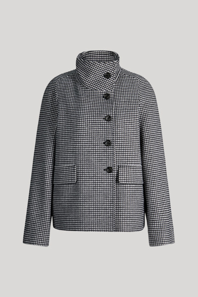 Führt zu Produktdetailseite „Wollmix-Jacke mit Stehkragen in Schwarz-Ecru gemustert"