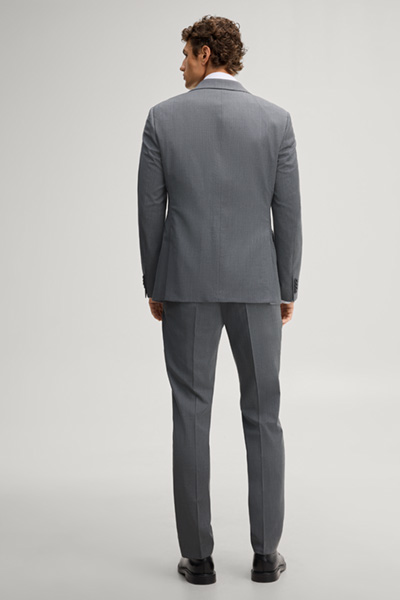 Leads to product detail page "Anthracite-coloured wool-blend suit"