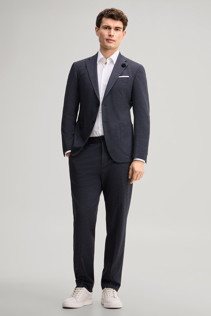 Führt zu Look-Detailseite „Baukasten-Anzug aus Viskosemix in Navy“