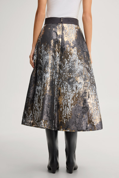 Führt zu Produktdetailseite „Midi skirt in black, gold and silver pattern"