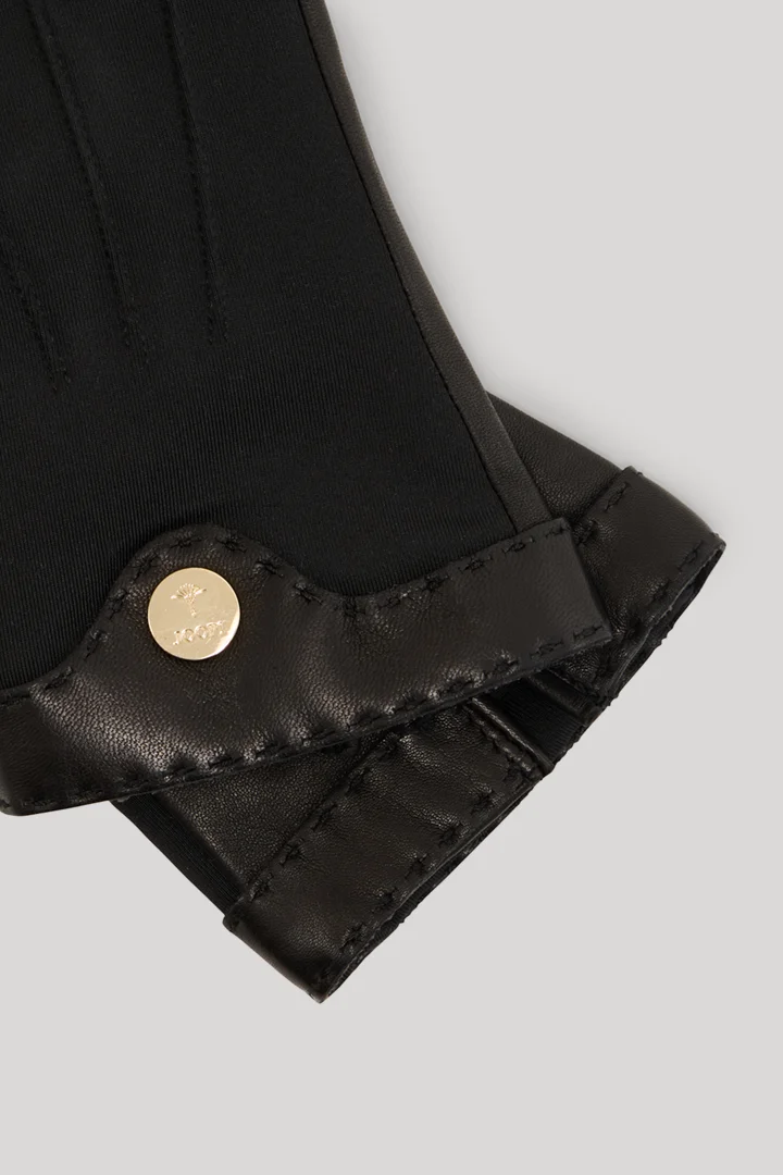Leads to product detail page "Lined gloves in black"