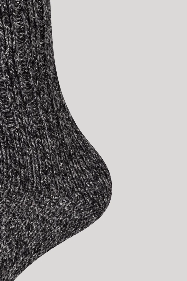 Führt zu Produktdetailseite „Men Premium Socken aus Wolle in Anthrazit"