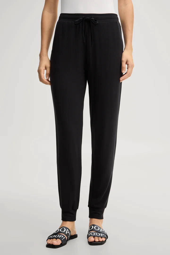 Leads to product detail page "Black loungewear trousers"