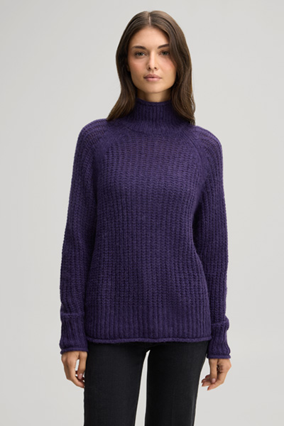 Führt zu Produktdetailseite „Alpaka-Wollmix Rollkragen-Pullover in Lila"