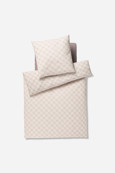 Leads to product detail page "JOOP! soft cornflower bed linen in cream"