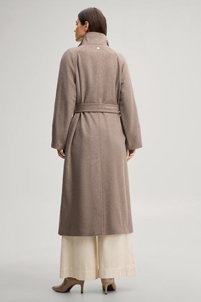 Leads to product detail page "Wool-blend maxi coat with cashmere in marl beige"