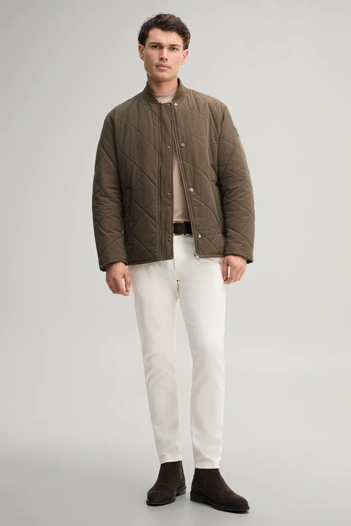 JOOP! präsentiert das Produkt Steppjacke aus Baumwollmix in Dunkelgrün aus der Kategorie Jacken & Mäntel als Outfit