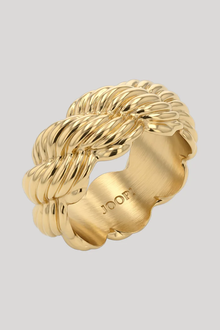 Leads to product detail page "Gold ring"