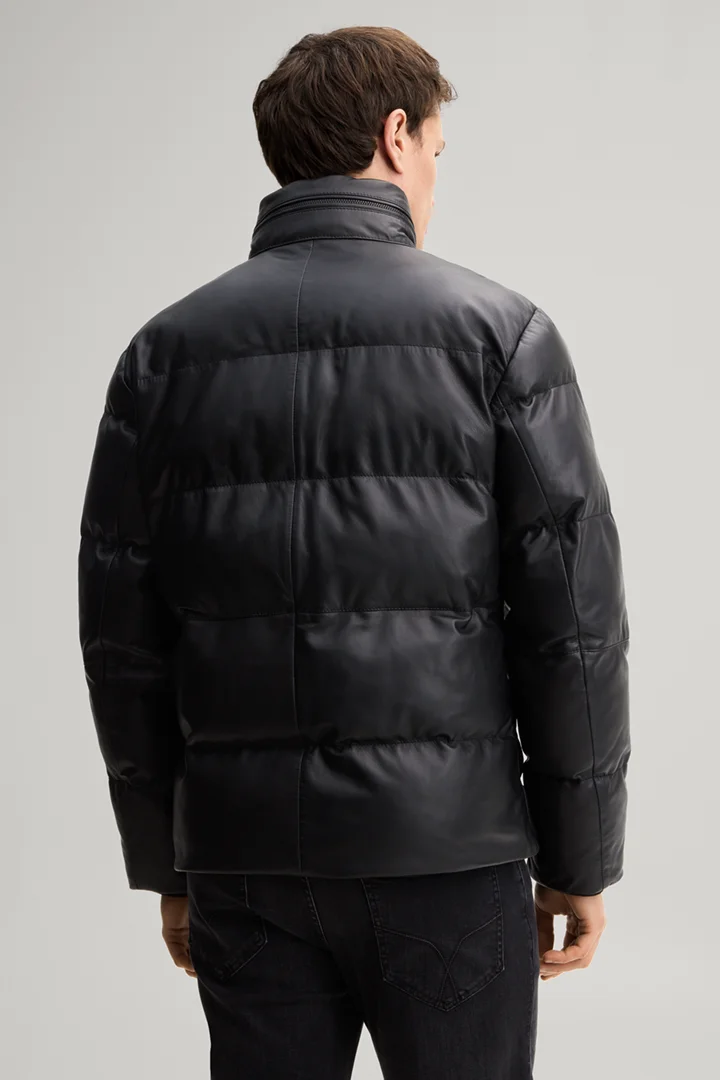 Führt zu Produktdetailseite „Lederjacke aus Lammnappa in Schwarz"