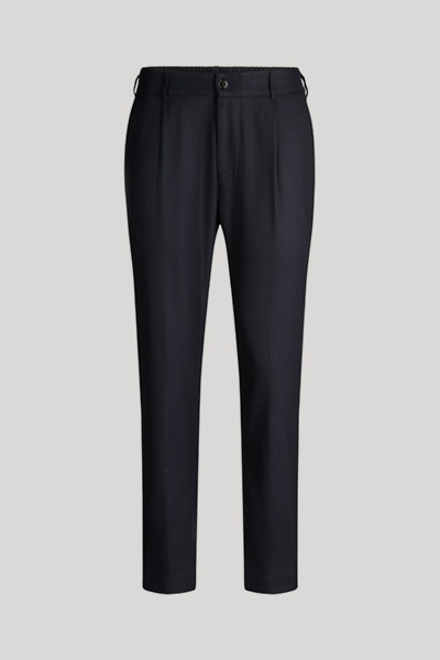 Leads to product detail page "Navy pleated trousers"