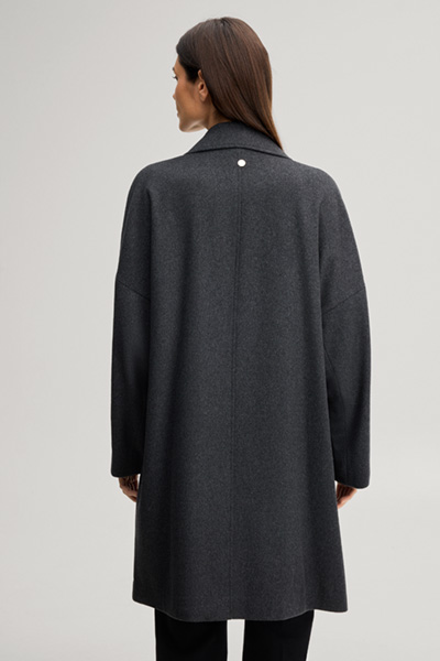 Leads to product detail page "Wool-blend coat with cashmere in anthracite"