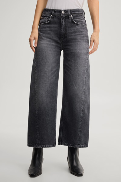 Führt zu Produktdetailseite „Wide Leg-Jeans in Dunkelgrau washed"
