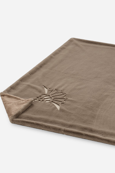 Leads to product detail page "JOOP! tender checked pattern in Umbra"