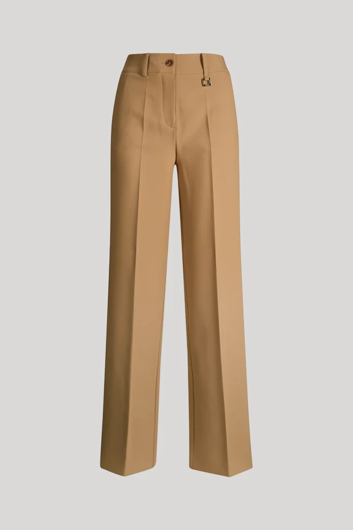 Führt zu Produktdetailseite „Marlene-Hose in Camel"