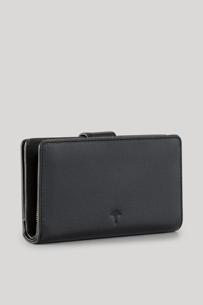 Leads to product detail page "Panarea belinda wallet in black"