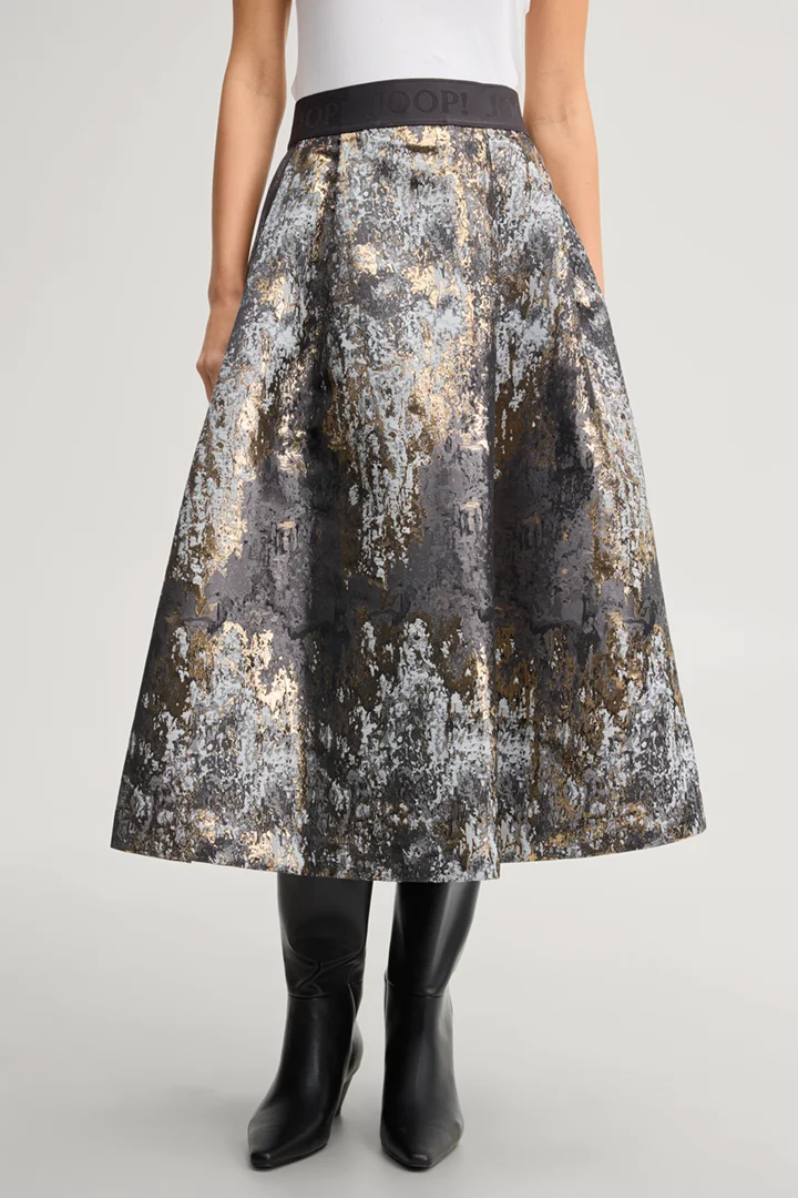 Führt zu Produktdetailseite „Midi skirt in black, gold and silver pattern"