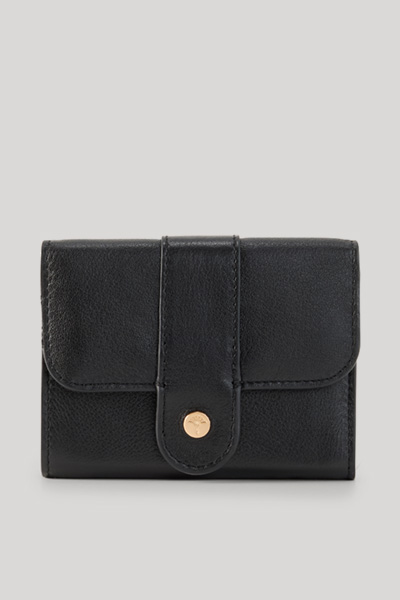 Leads to product detail page "Panarea alida wallet in black"