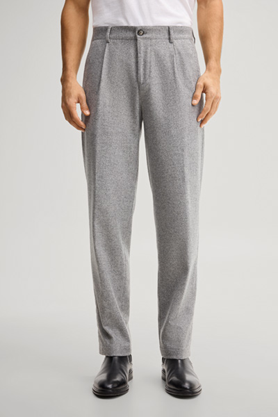 Leads to product detail page "Light grey silk-blend pleated trousers"