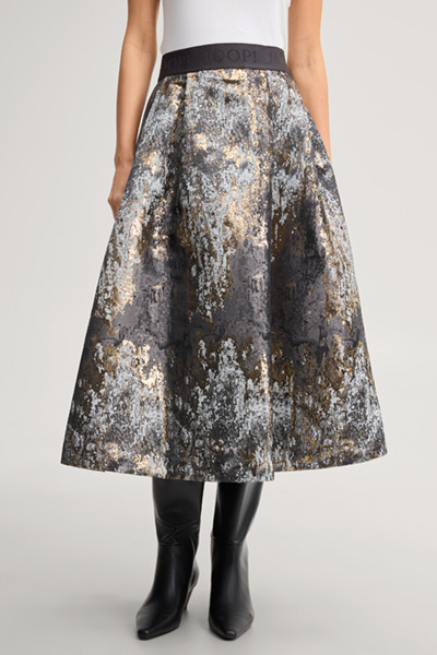 Führt zu Produktdetailseite „Midi skirt in black, gold and silver pattern"