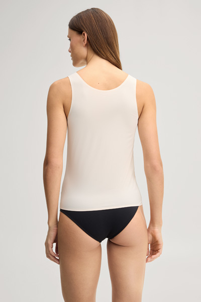 Führt zu Produktdetailseite „Tank Top in Hellbeige"