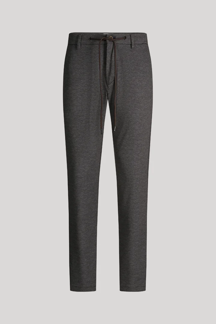 JOOP! presents the product Chino aus Viskosemix in Dunkelbraun from the category Trousers & Chinos as a cut-out