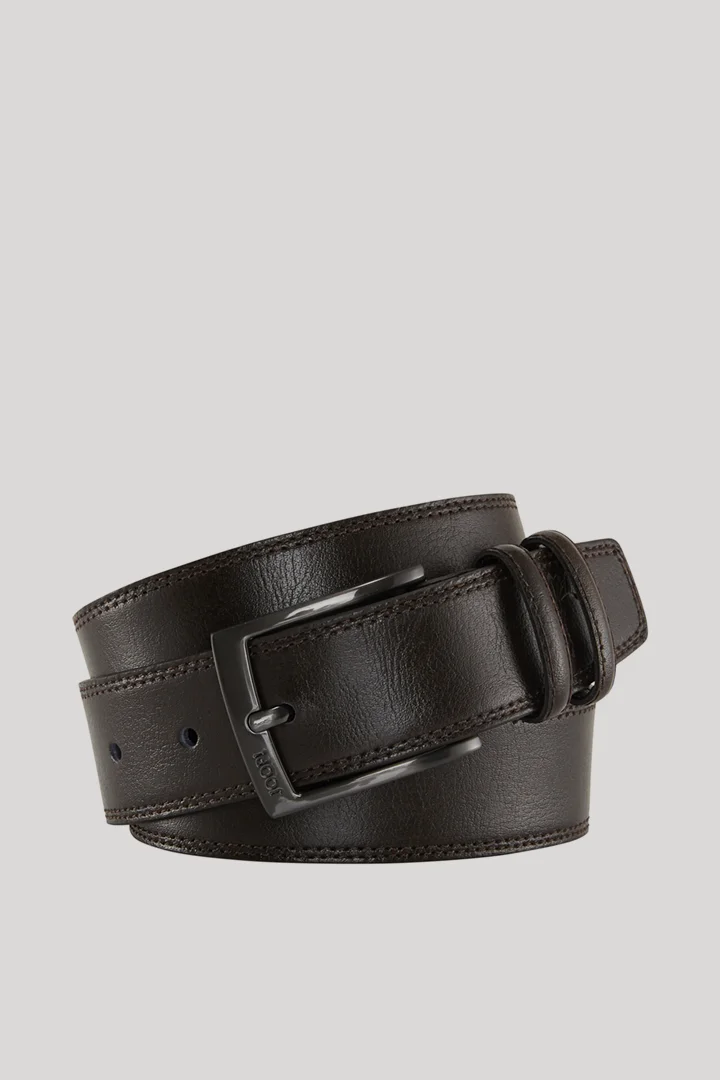 Leads to product detail page "Leather Belt in Dark Brown"