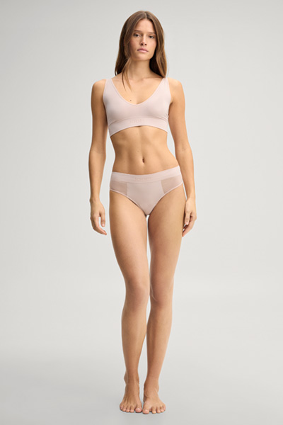 Führt zu Produktdetailseite „High Apex-Bralette in Rosé"