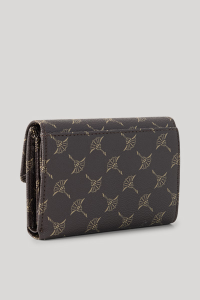 Leads to product detail page "Cortina cosma wallet in brown"