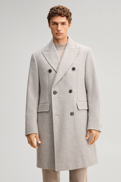 Leads to product detail page "Double-breasted coat in a beige checked wool blend"