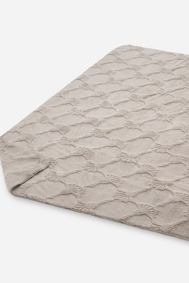 Führt zu Produktdetailseite „Plaid JOOP! SUBLIME in Taupe"