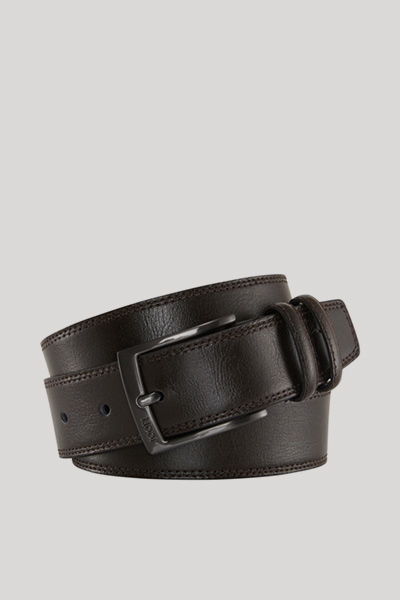 Leads to product detail page "Leather Belt in Dark Brown"