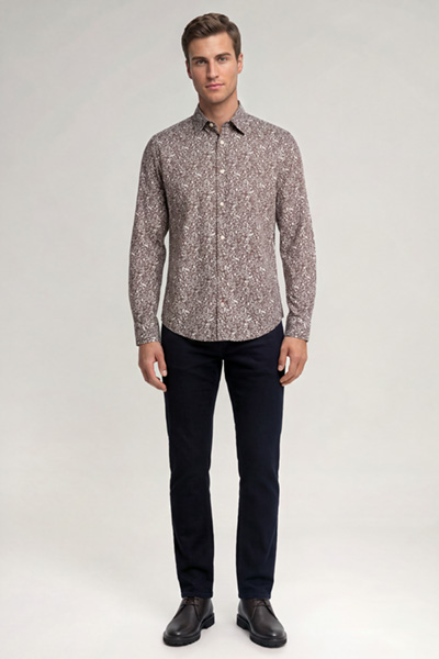 Leads to product detail page "Brown patterned shirt"
