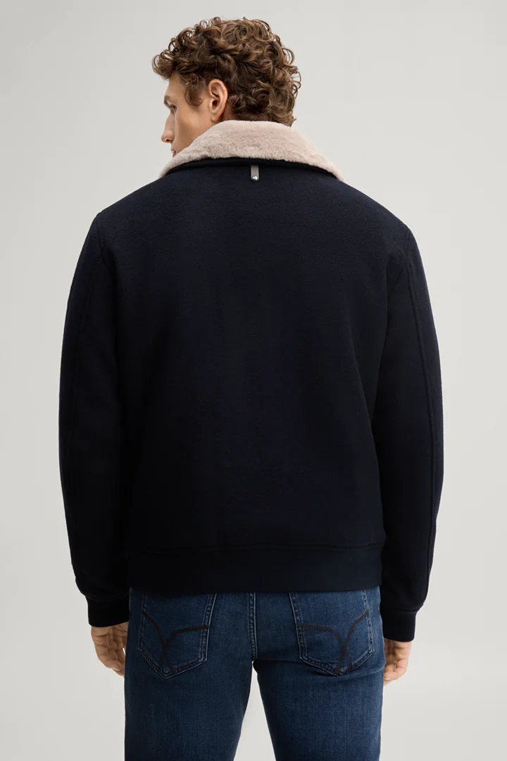 Führt zu Produktdetailseite „Blouson mit Cashmere in Navy"