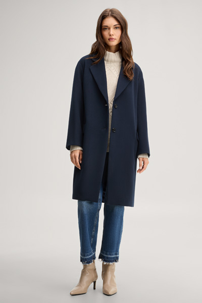 Führt zu Produktdetailseite „Mantel in Navy"