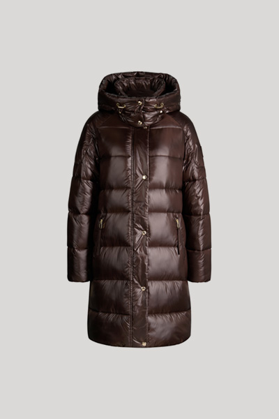 Leads to product detail page "Short quilted coat with hood in dark brown"