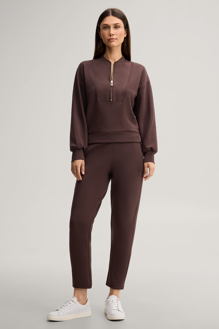 Leads to look detail page “Shop the Look: Dark Brown Sweatshirt Set”