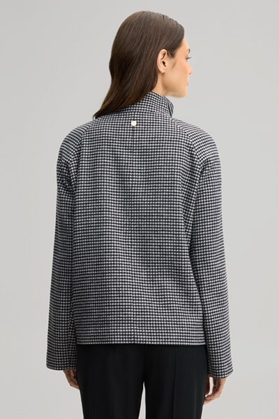 Führt zu Produktdetailseite „Wollmix-Jacke mit Stehkragen in Schwarz-Ecru gemustert"