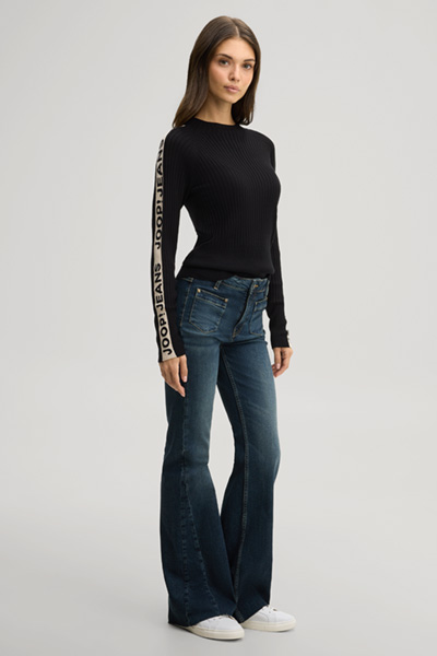 Leads to product detail page "Black patterned viscose jumper with a stand-up collar"