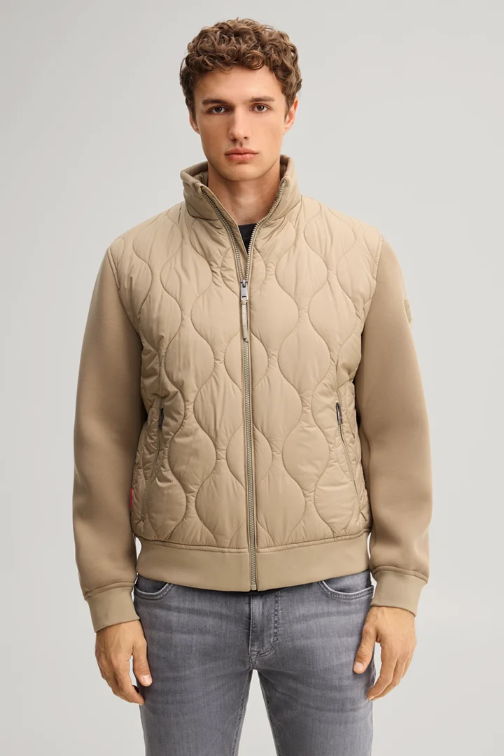 Leads to product detail page "Khaki blouson"