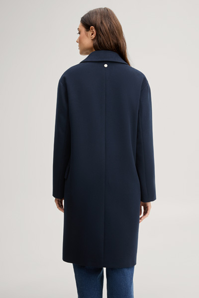 Führt zu Produktdetailseite „Mantel in Navy"