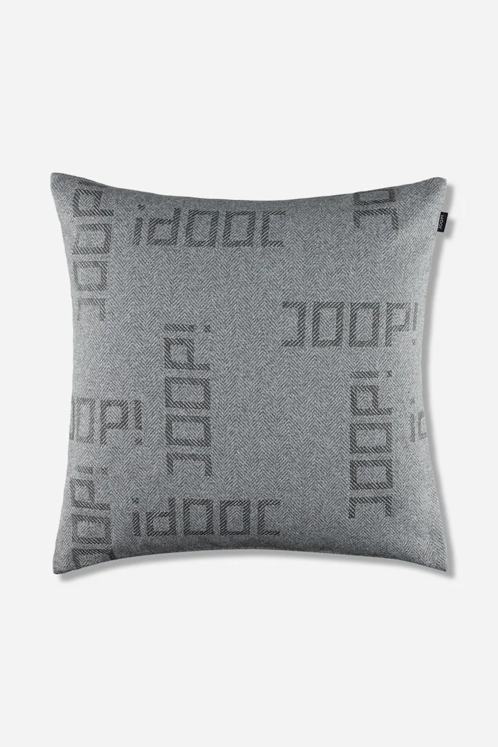 Prowadzi do strony produktu „Poszewka na poduszkę dekoracyjną JOOP! HERRINGBONE w kolorze szarym, 50 x 50 cm"