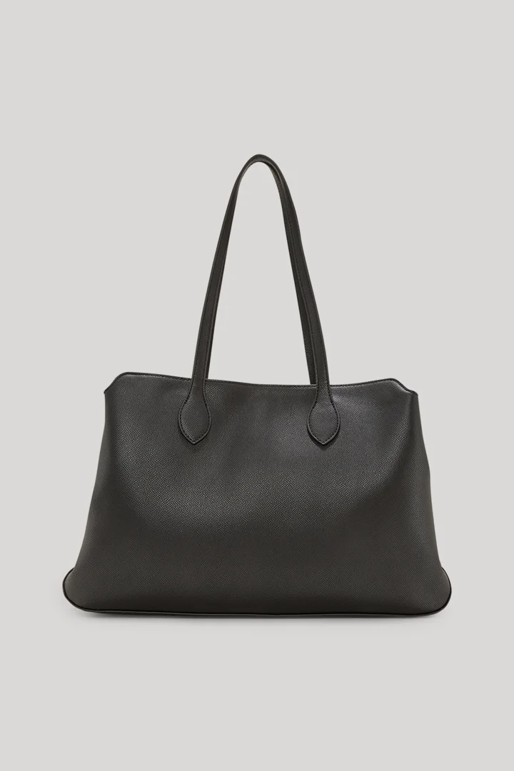 Leads to product detail page "Giro Minou Shopper in Black"