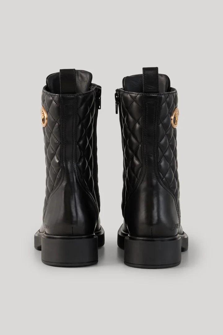 Führt zu Produktdetailseite „Schnürboots Trapunta Mia in Schwarz"