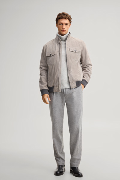 Leads to product detail page "Light grey silk-blend pleated trousers"