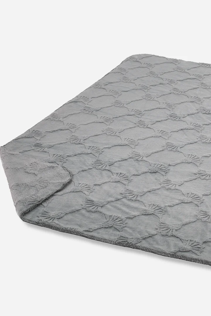 Führt zu Produktdetailseite „Plaid JOOP! SUBLIME in Grau"