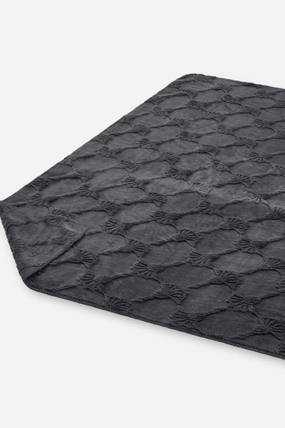 Führt zu Produktdetailseite „Plaid JOOP! SUBLIME in Anthrazit"